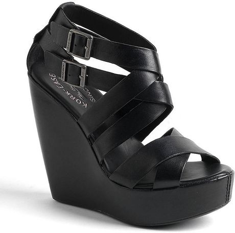Kork-ease™ Hailey Leather Platform Wedge Sandals in Black | Lyst