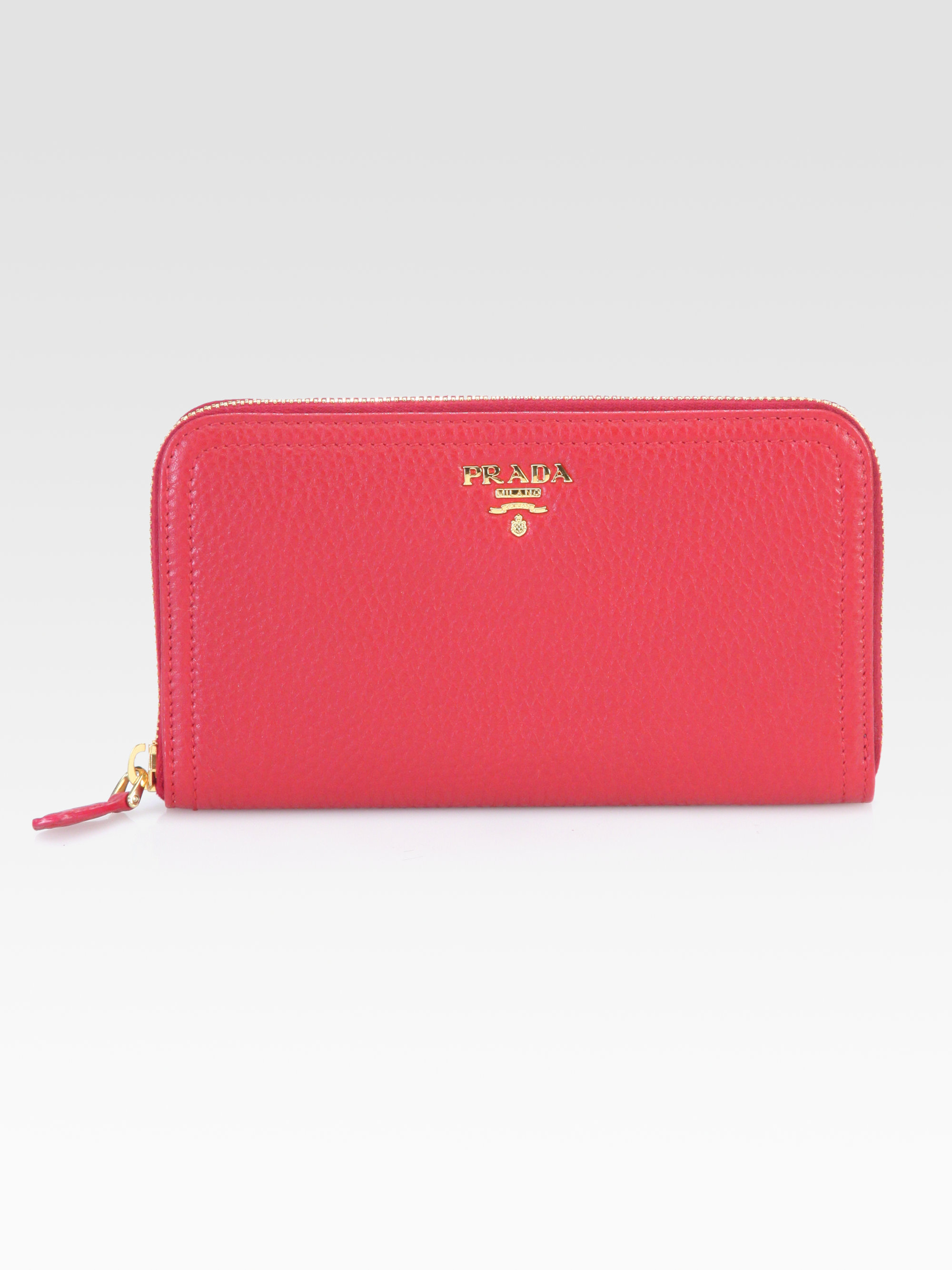 Prada Vitello Daino Continental Wallet in Red (rosso-red) | Lyst  