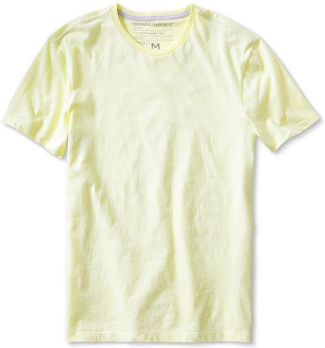 Banana Republic Soft-Wash Cotton T-Shirt in Yellow for Men (light ...