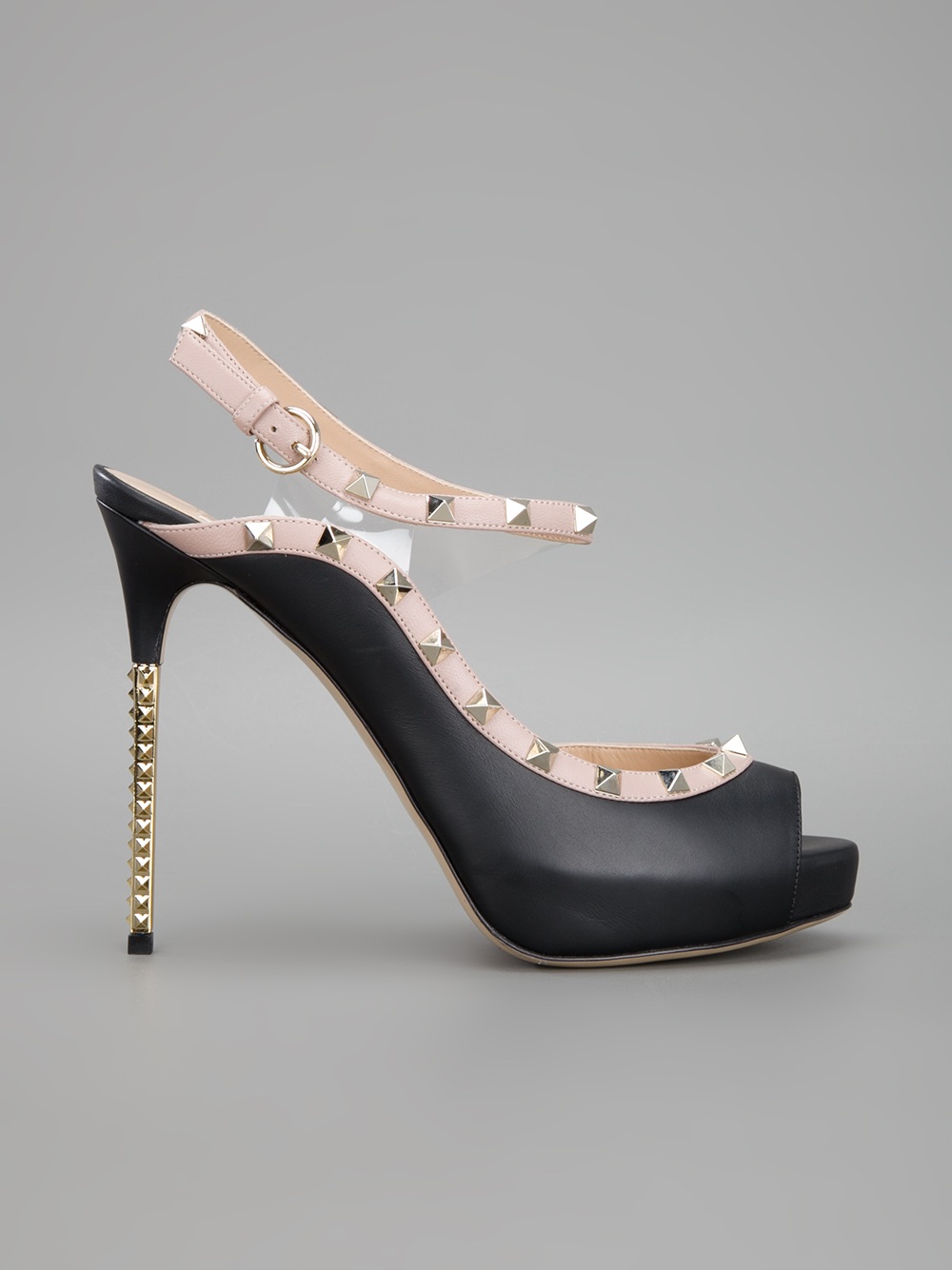 Lyst - Valentino Studded Sandal in Black