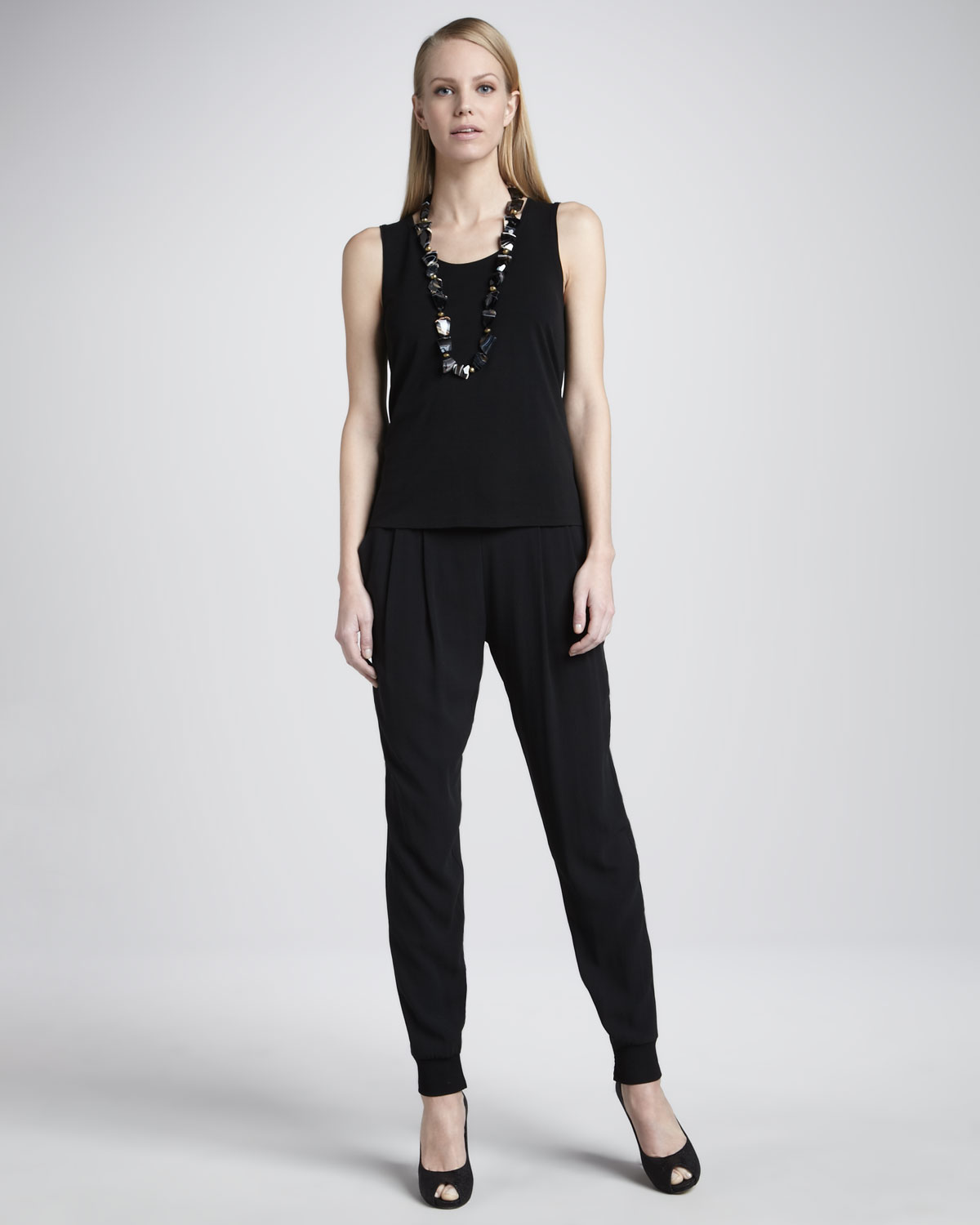 womens black ankle pants