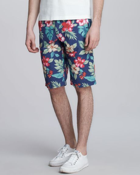 Moncler Hawaii-print Bermuda Shorts in Multicolor for Men (MULTI) | Lyst