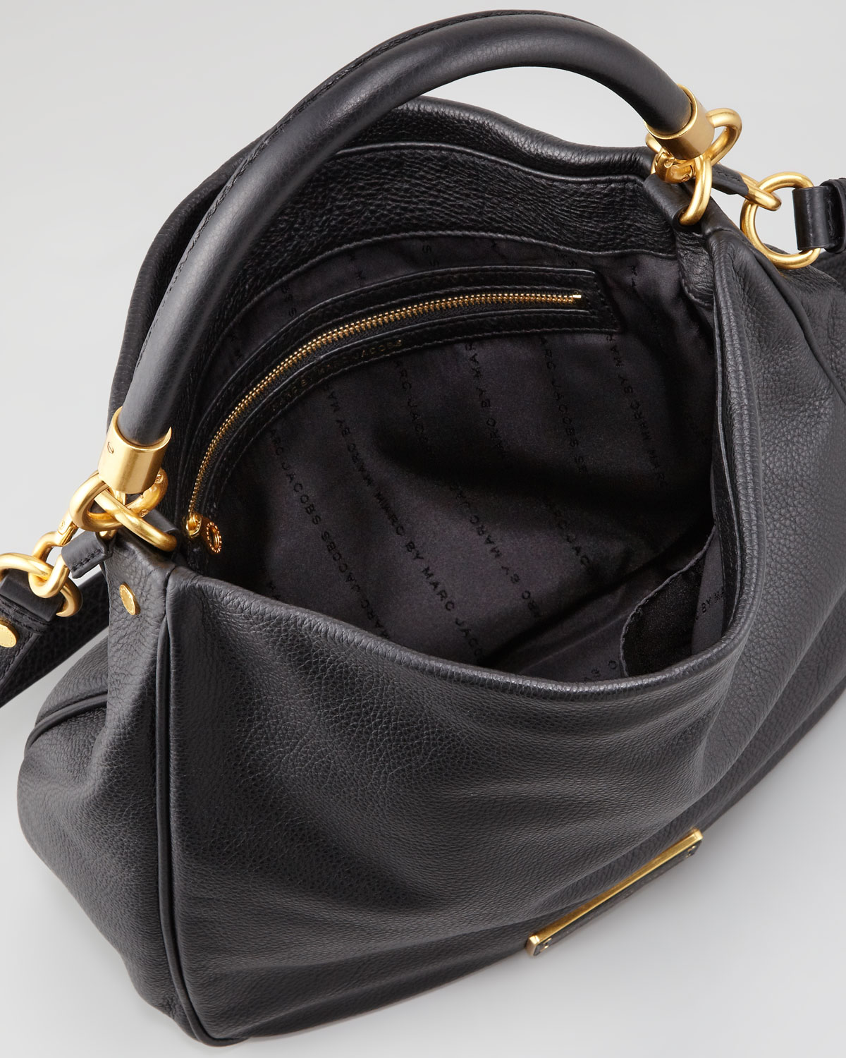 Marc By Marc Jacobs Too Hot To Handle Hobo Bag Black in Black - Lyst
