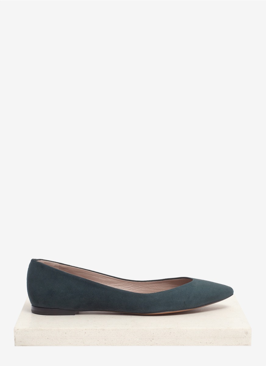 chloe pointed toe flats