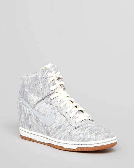 Nike High Top Lace Up Sneakers Womens Dunk Sky Hi in Blue (Sail/Silver ...
