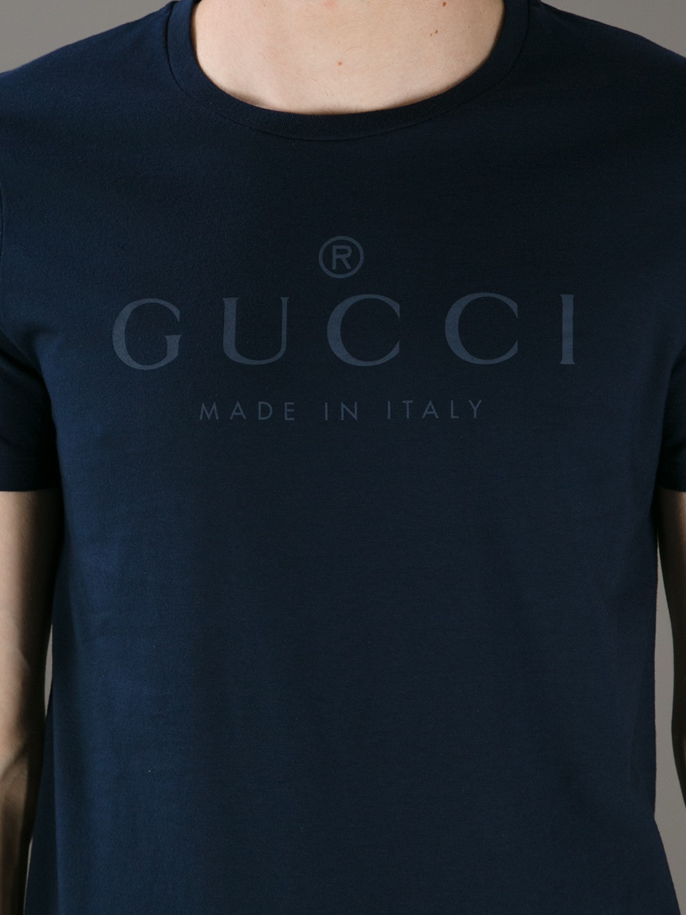 gucci logo tee black