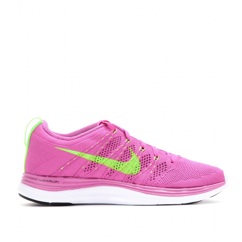 Lyst - Nike Flyknit Lunar 1 Sneakers in Pink