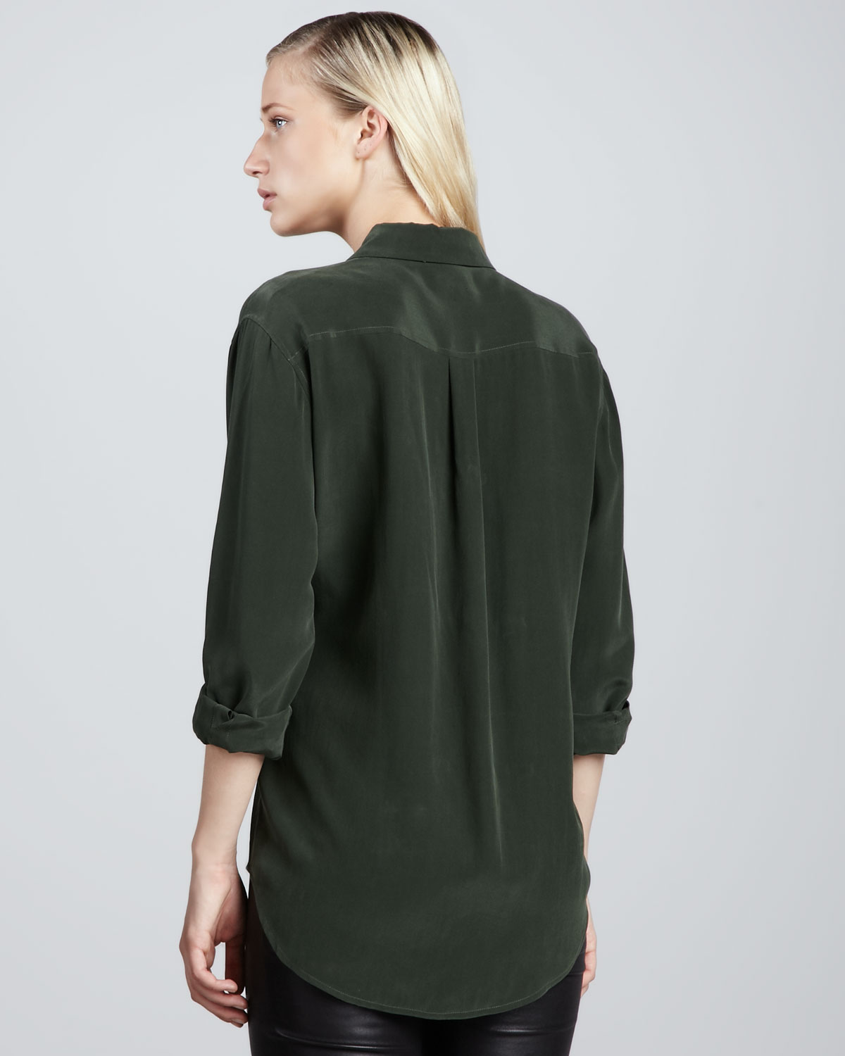 Lyst Equipment Signature Vintage Wash Silk Blouse Dark Army in Green