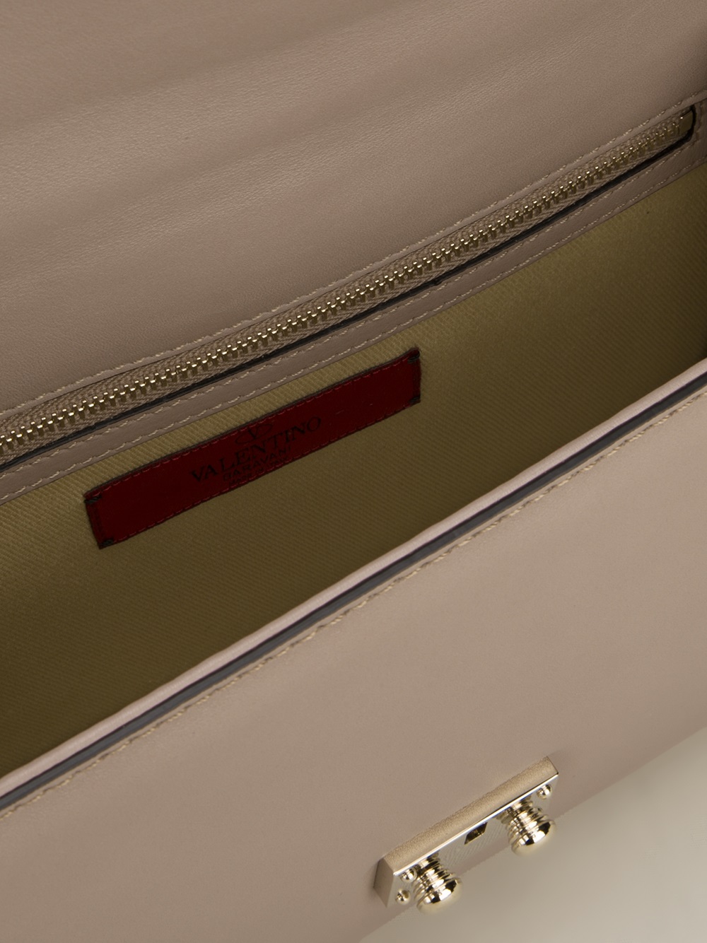 nude valentino rockstud bag