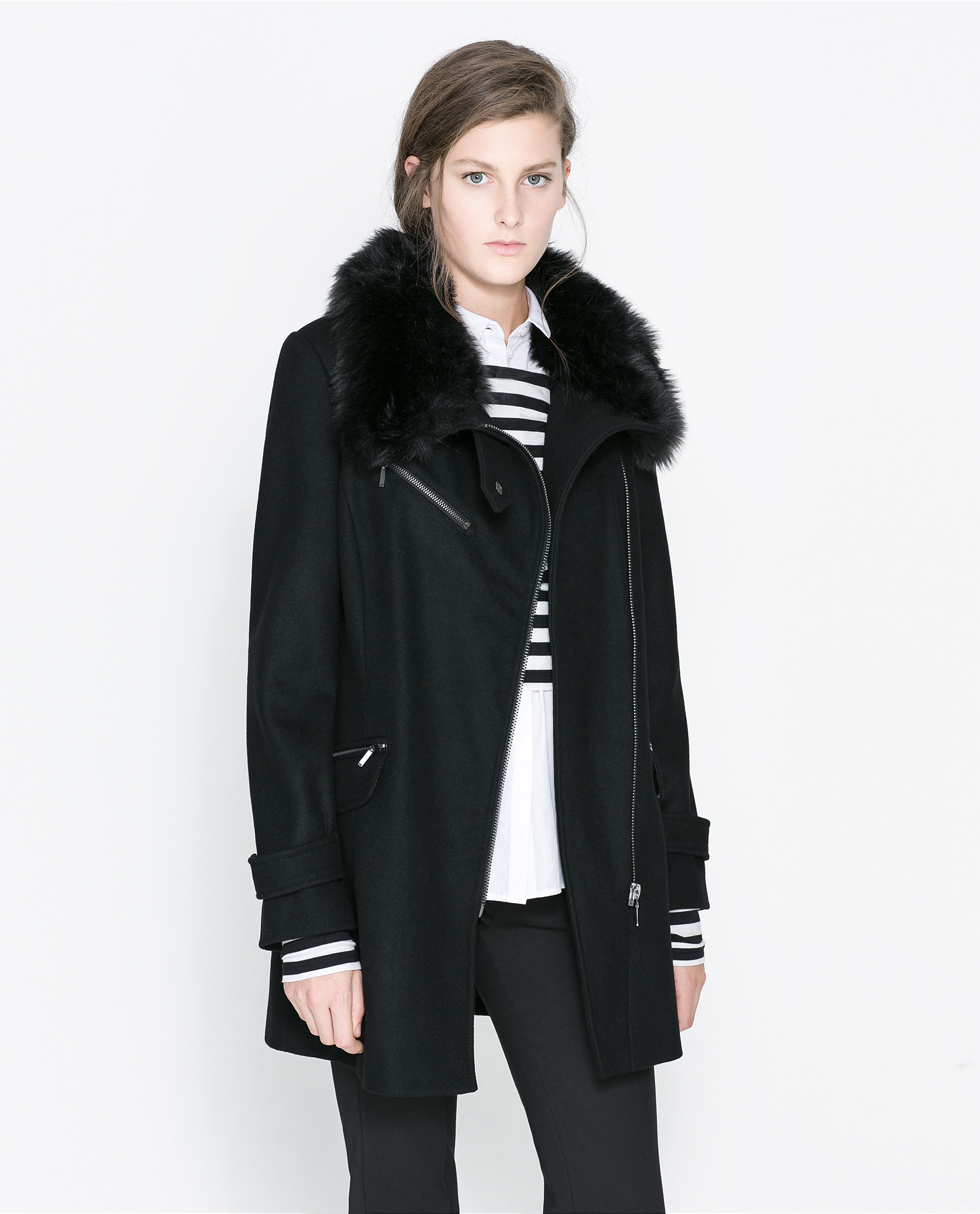 Zara Coat with Fur Collar in Black | Lyst