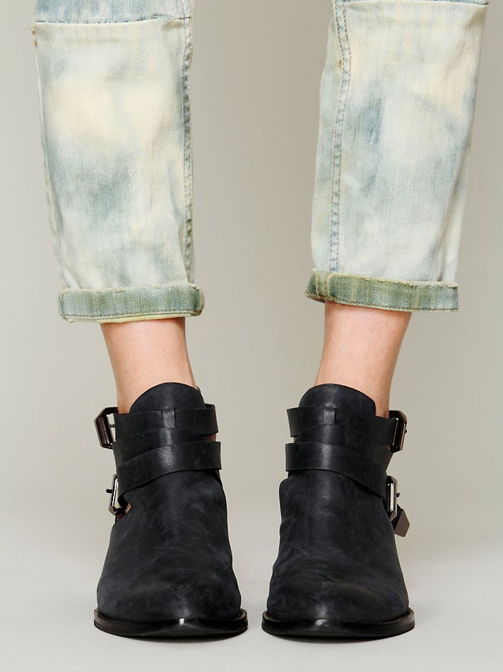 Lyst - Jeffrey Campbell Overland Ankle Boot in Black
