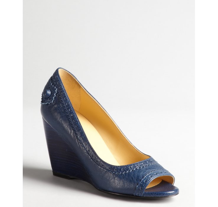 Balenciaga Navy Tooled Leather Wooden Wedge Peep Toe Pumps in Blue ...
