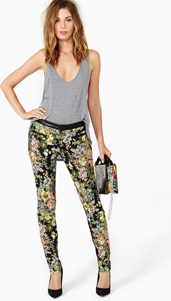 Nasty Gal Blank Nyc Night Bloom Pant in Multicolor (PIN CUSHION) | Lyst