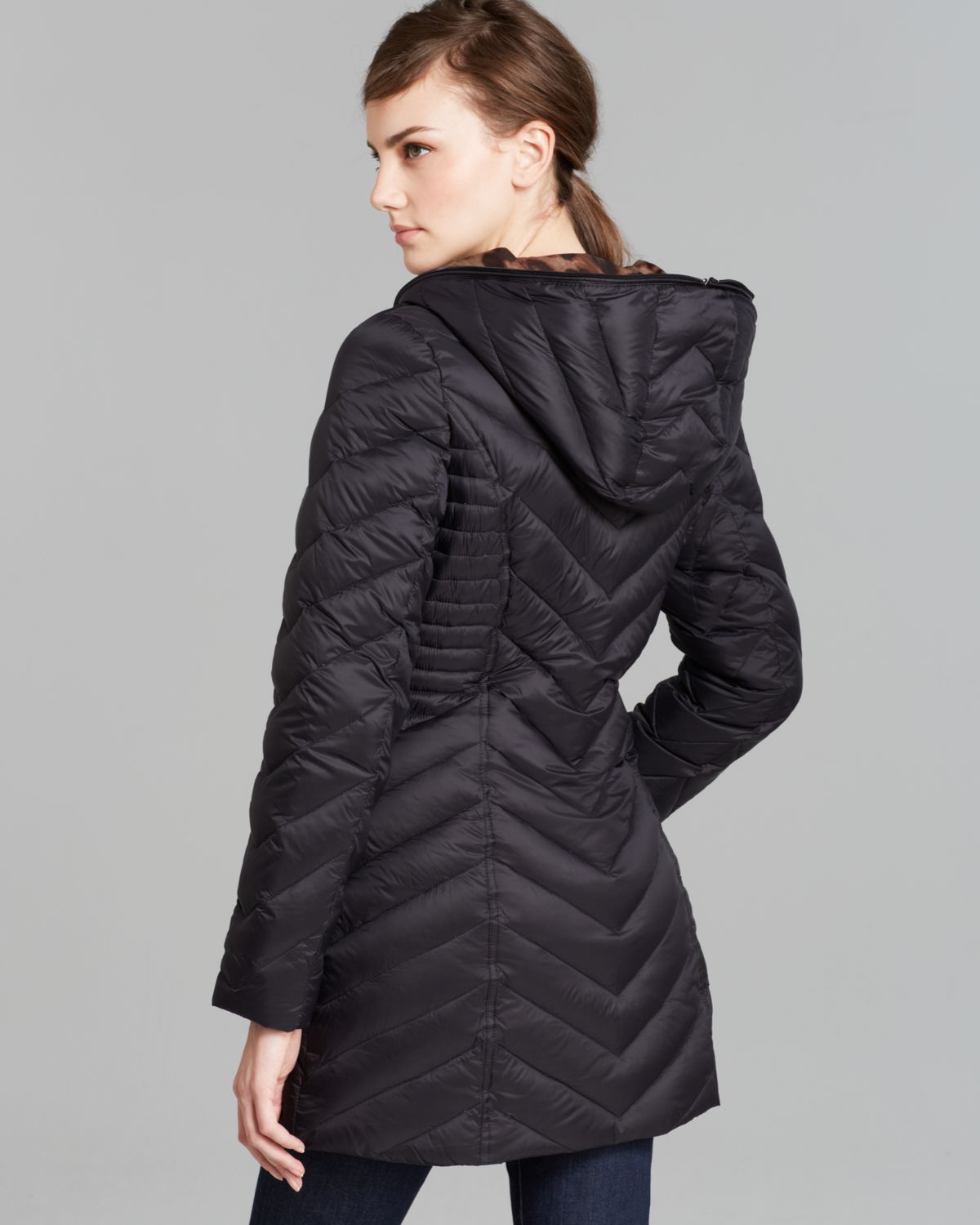 Laundry by shelli segal Packable Lightweight Down Jacket in Black | Lyst