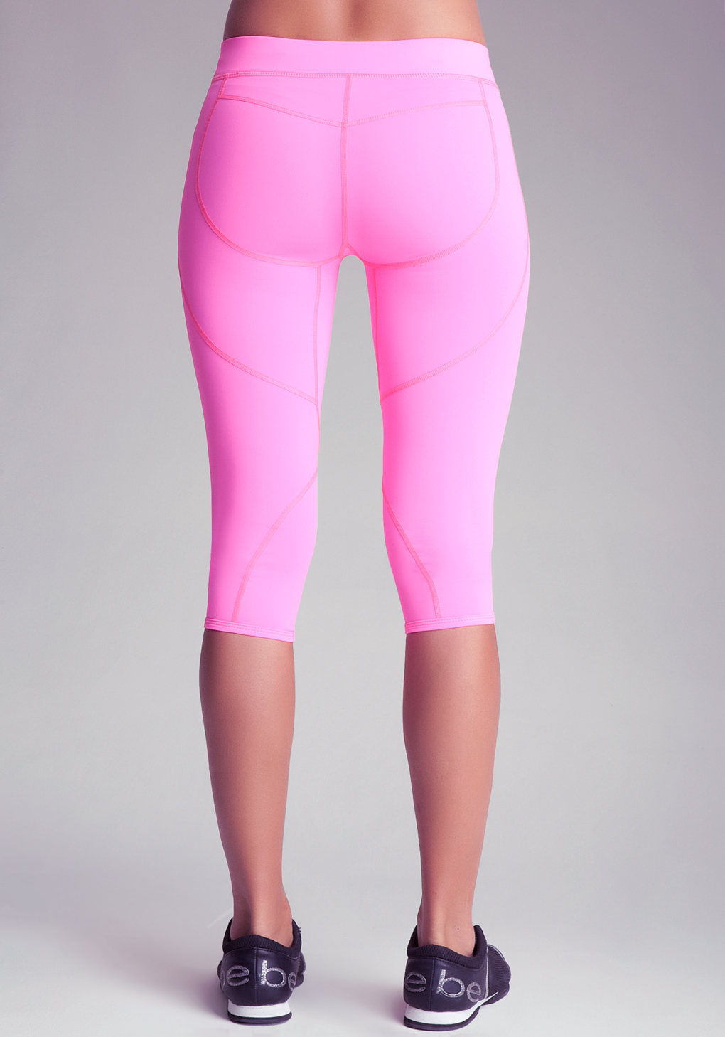 pink capri trousers