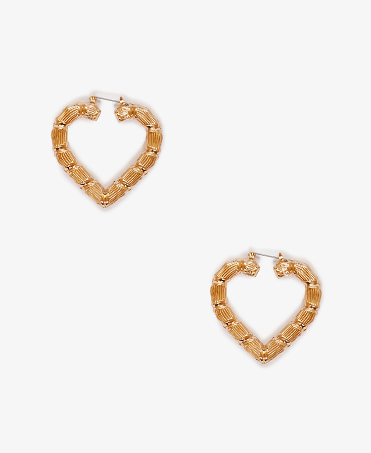 Forever 21 Cutout Heart Shaped Earrings in Metallic | Lyst