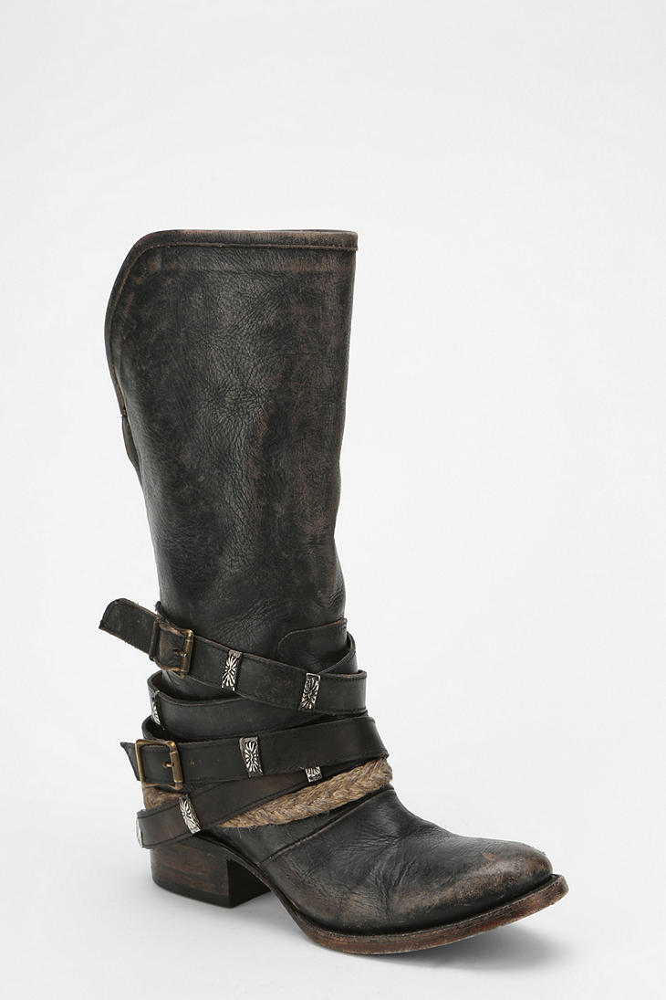 urban outfitters black leather boots