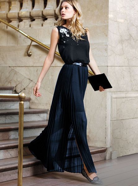 Victoria's Secret Pleated Maxi Skirt in Blue (classic navy) | Lyst
