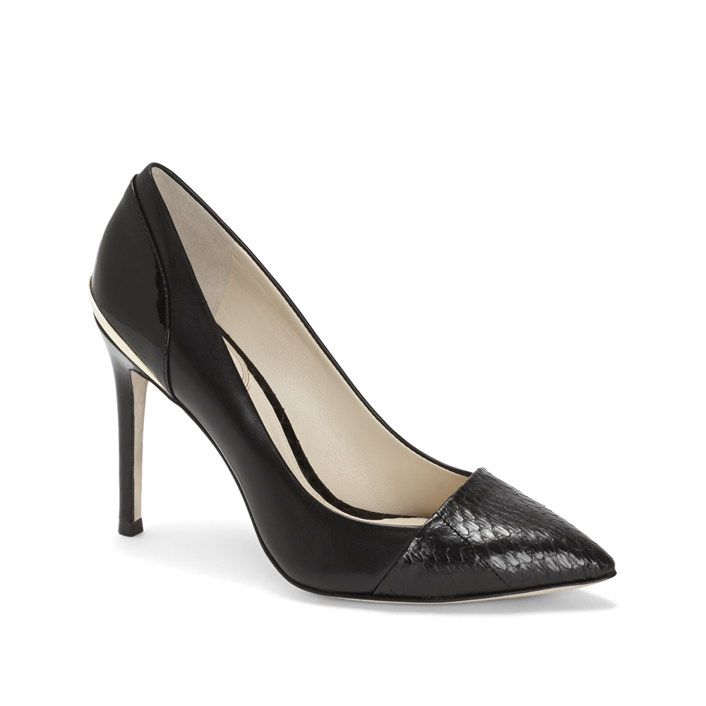 Vince Camuto Vc Signature Peony in Black | Lyst