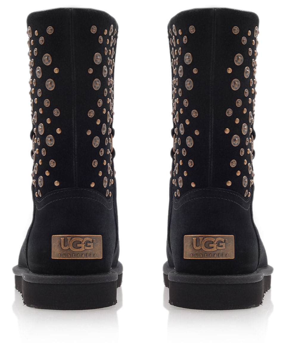 low top ugg boots black