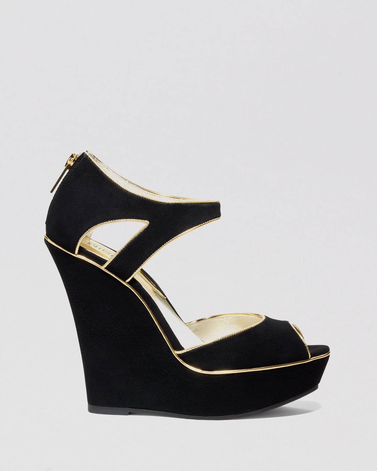 platform wedge pumps