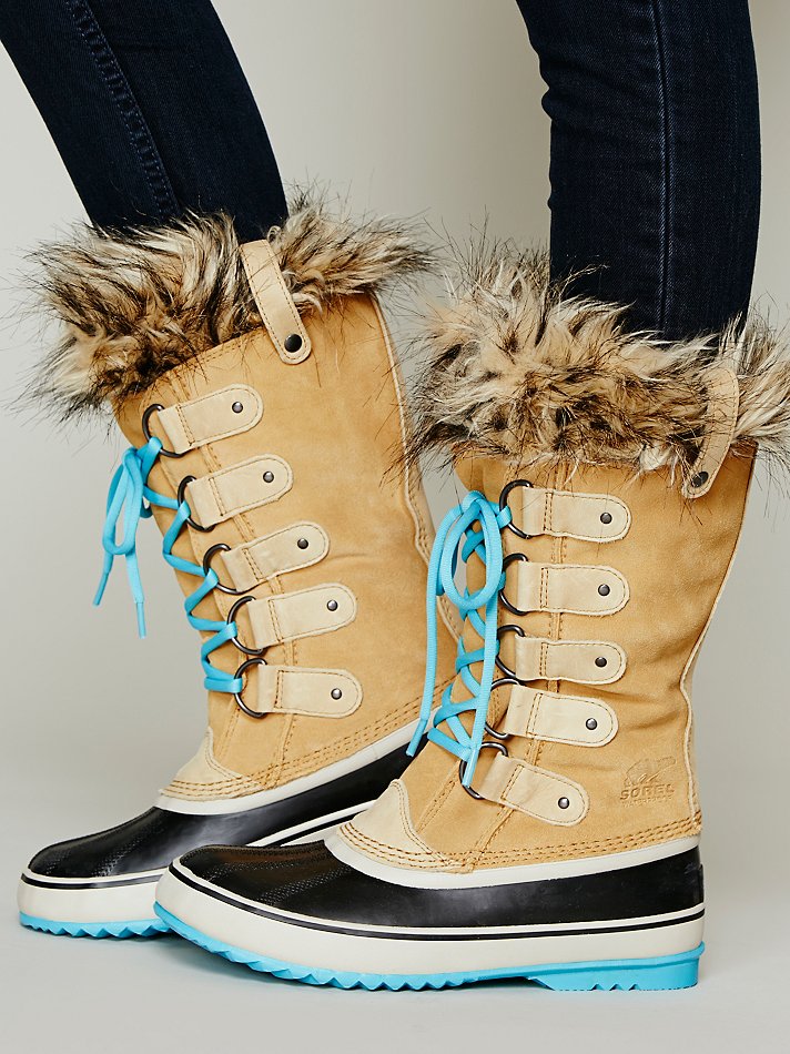 Sorel Joan Of Arctic Boot in Natural | Lyst