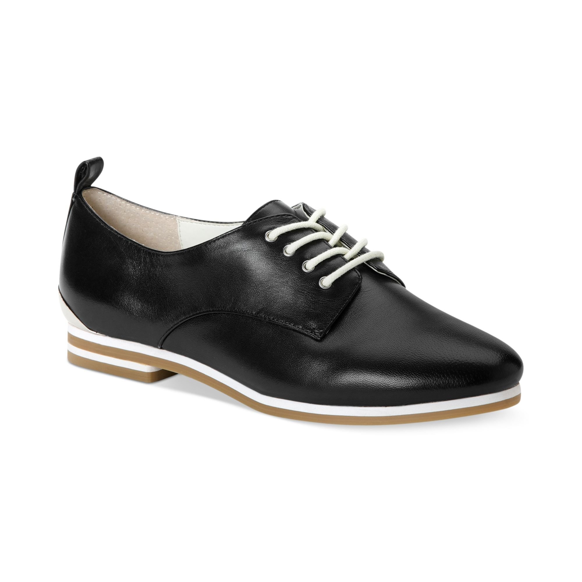 Calvin Klein Womens Kassia Oxfords in Black | Lyst