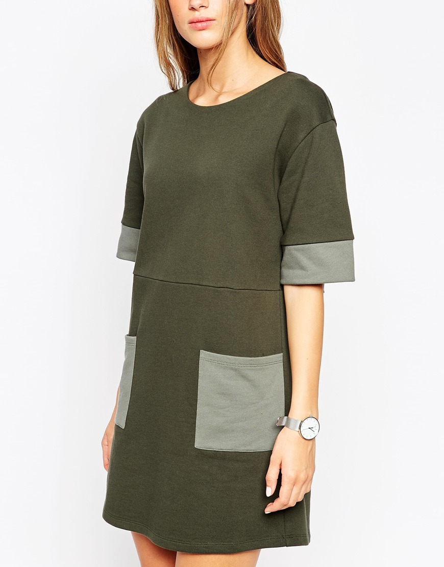 Green tunic dress