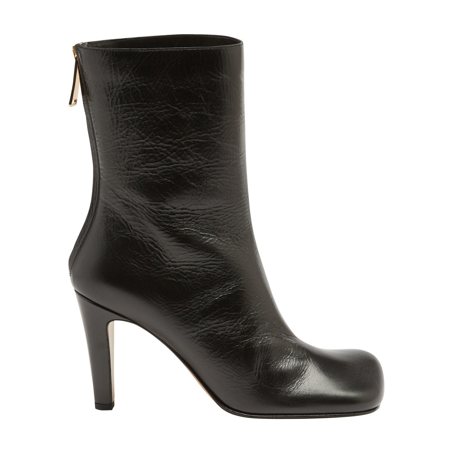 Bottega Veneta Leather Heeled Ankle Boots in Black - Lyst