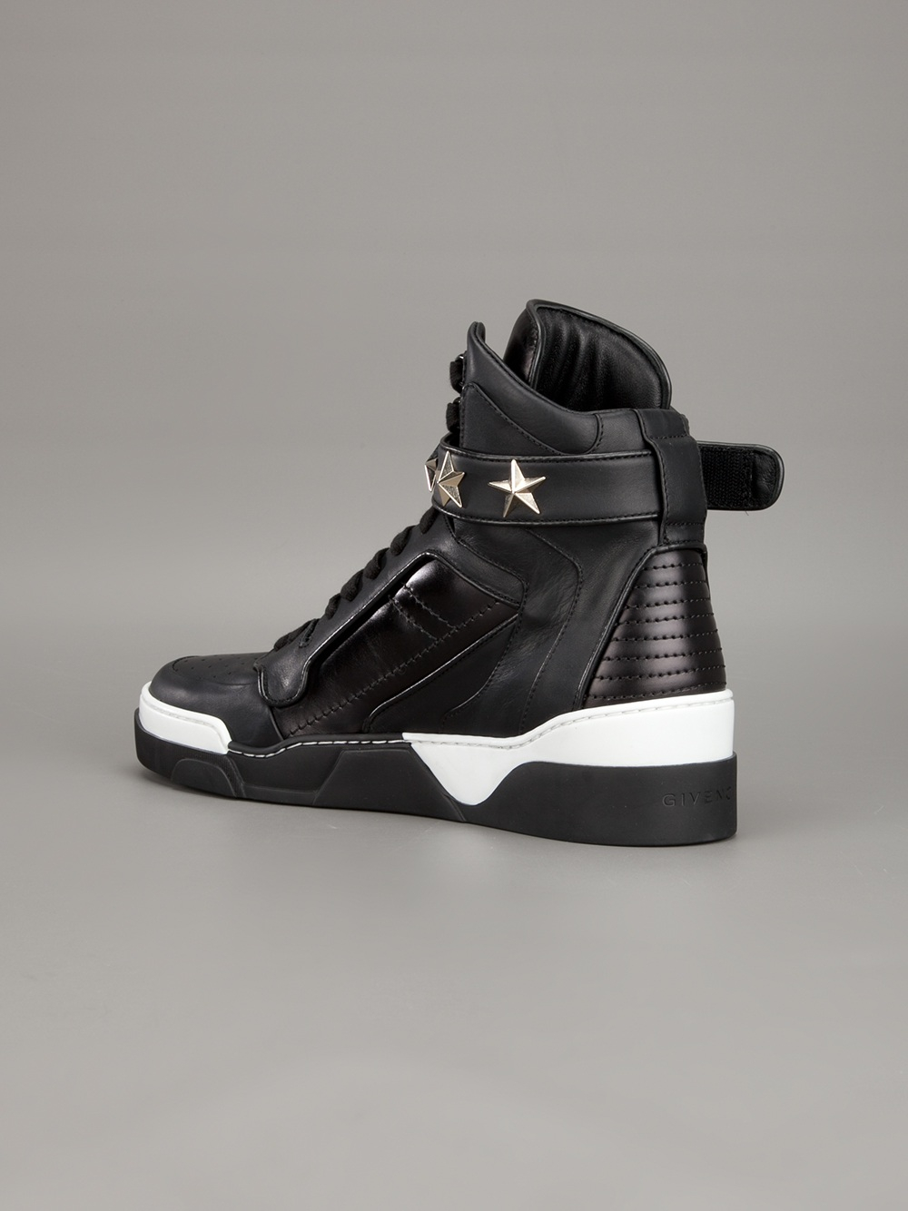 Givenchy Star Studded Hitop Sneaker in Black for Men - Lyst