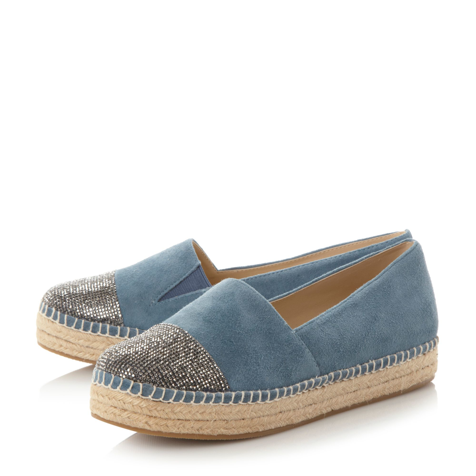 steve madden cap toe flats