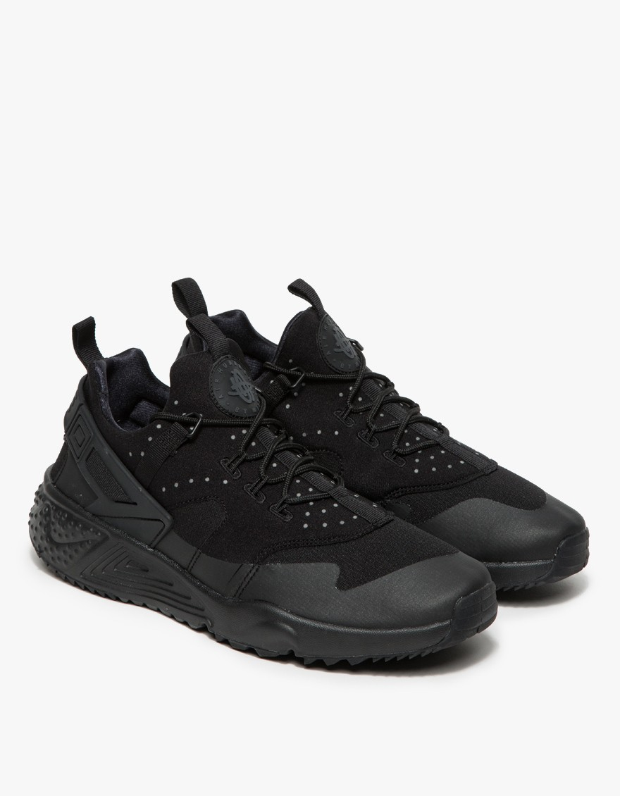 nike huarache utility black