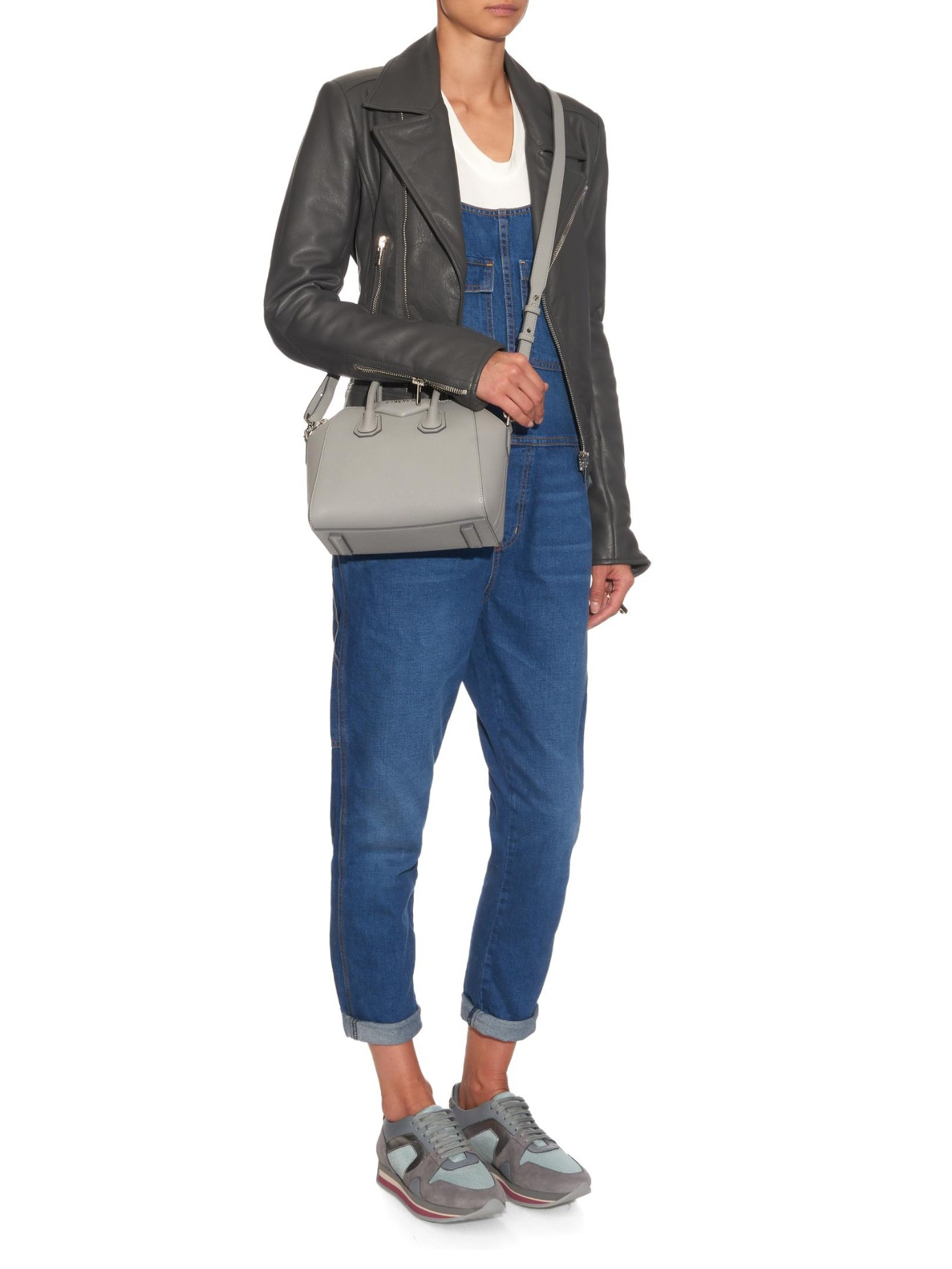 antigona mini dune grained