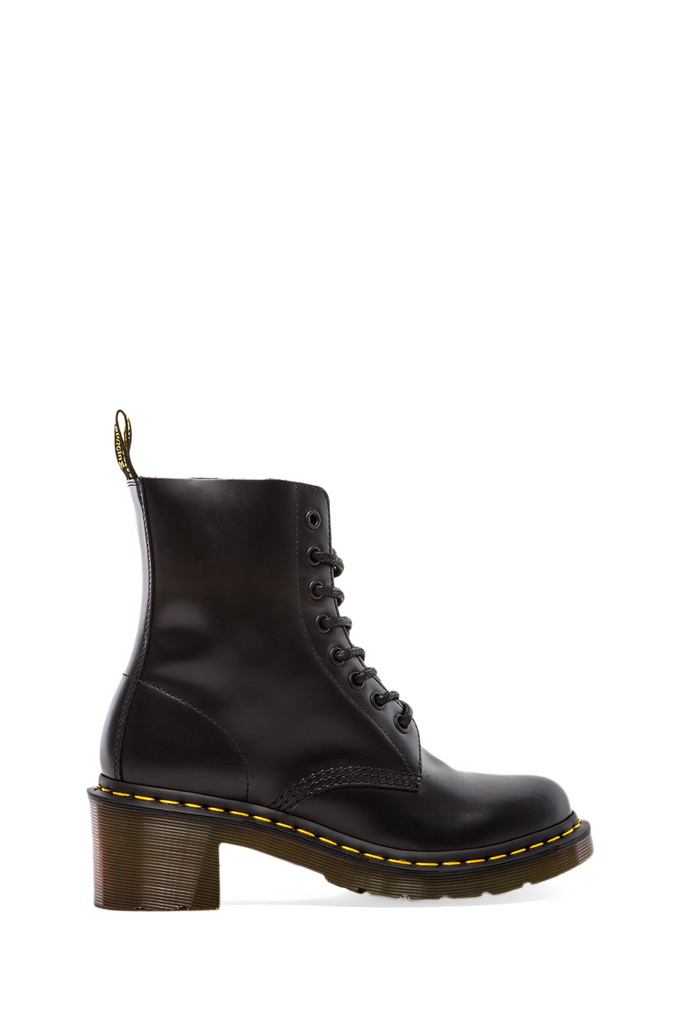 tying dr martens