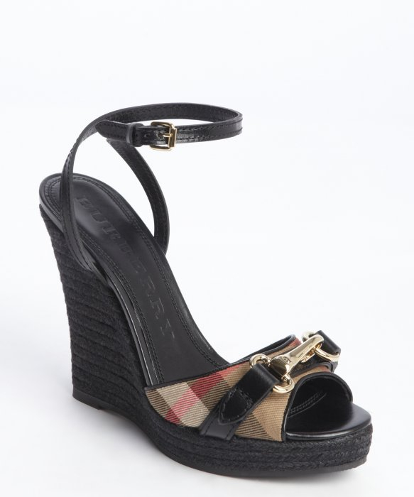 Lyst - Burberry Black Leather Nova Check Canvas Buckle Detail Wedge ...