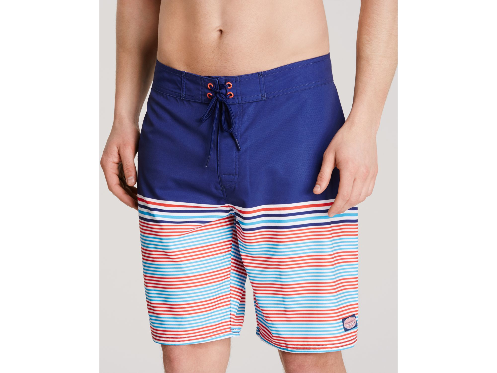 vineyard vines mens board shorts