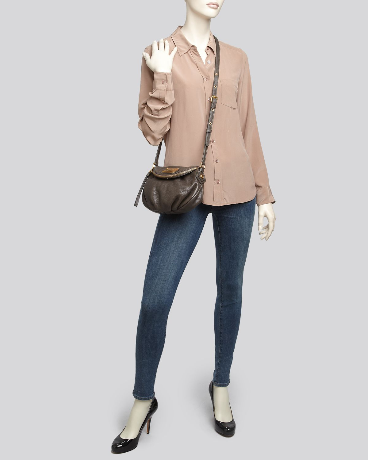 Lyst Marc By Jacobs Crossbody Classic Q Mini Natasha In Orange Gallery