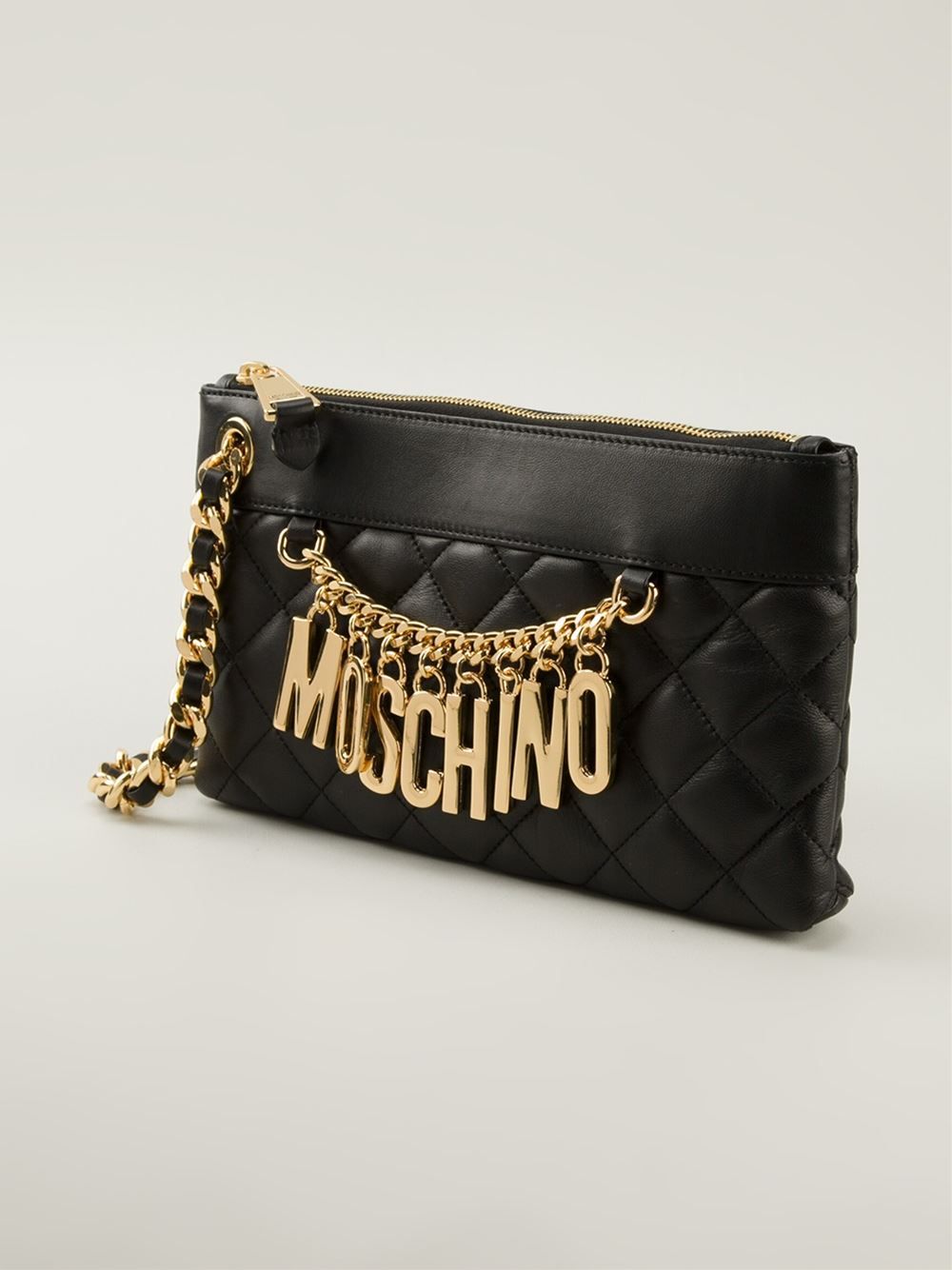 Moschino Quilted Chain Clutch in Black - Lyst