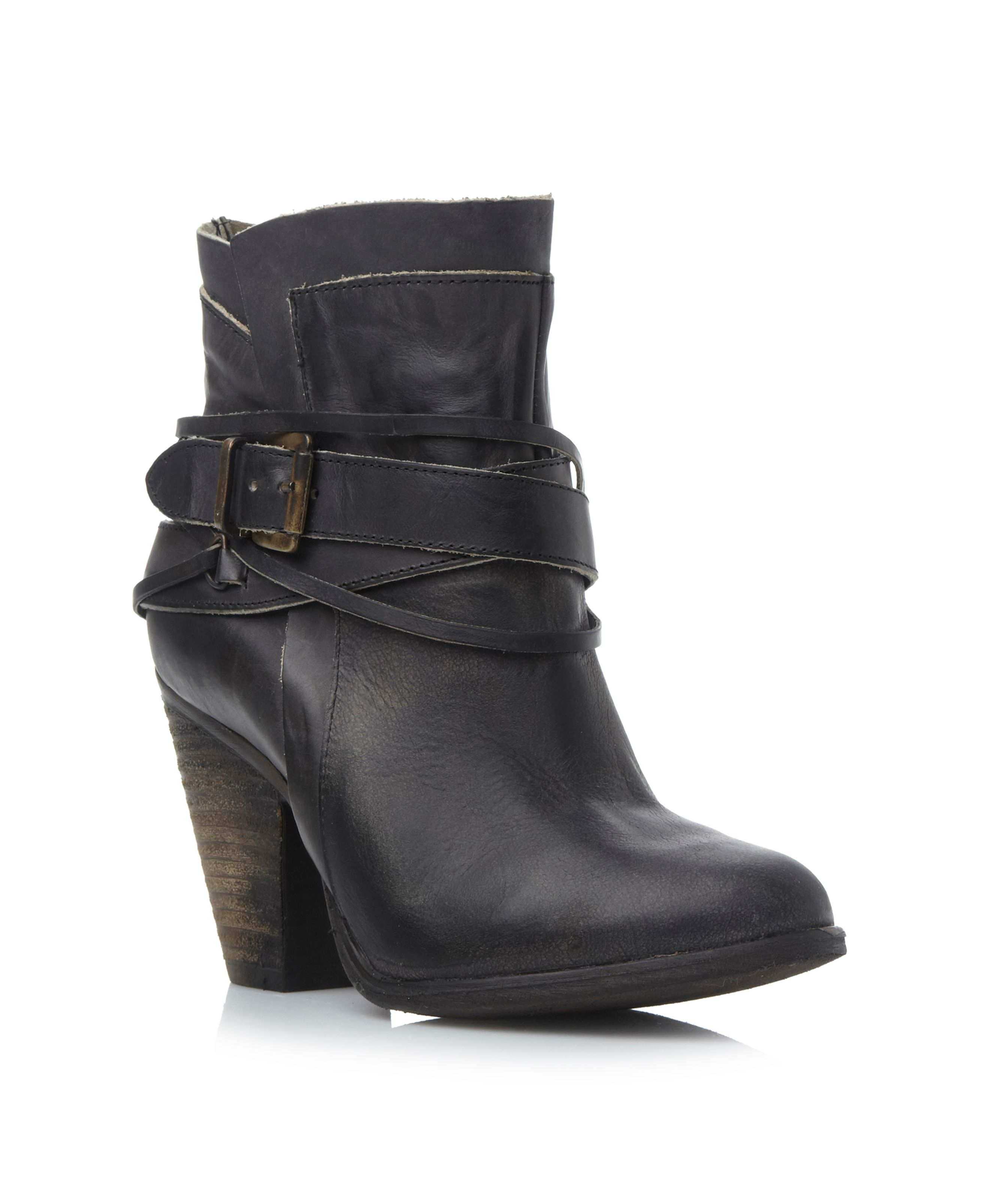 steve madden leia buckle western boot