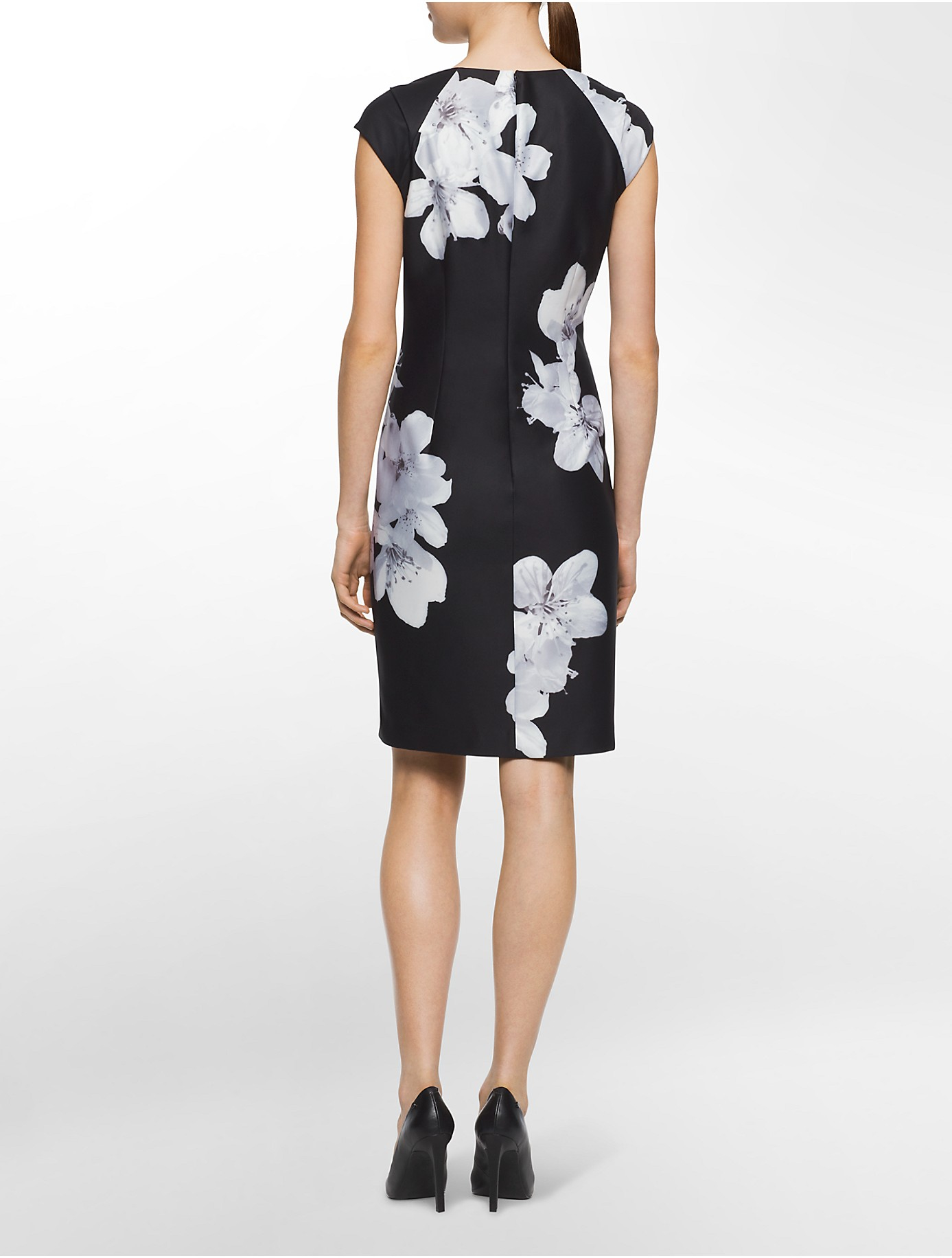 Lyst - Calvin Klein White Label Exploded Floral Print Ruched Cap Sleeve ...