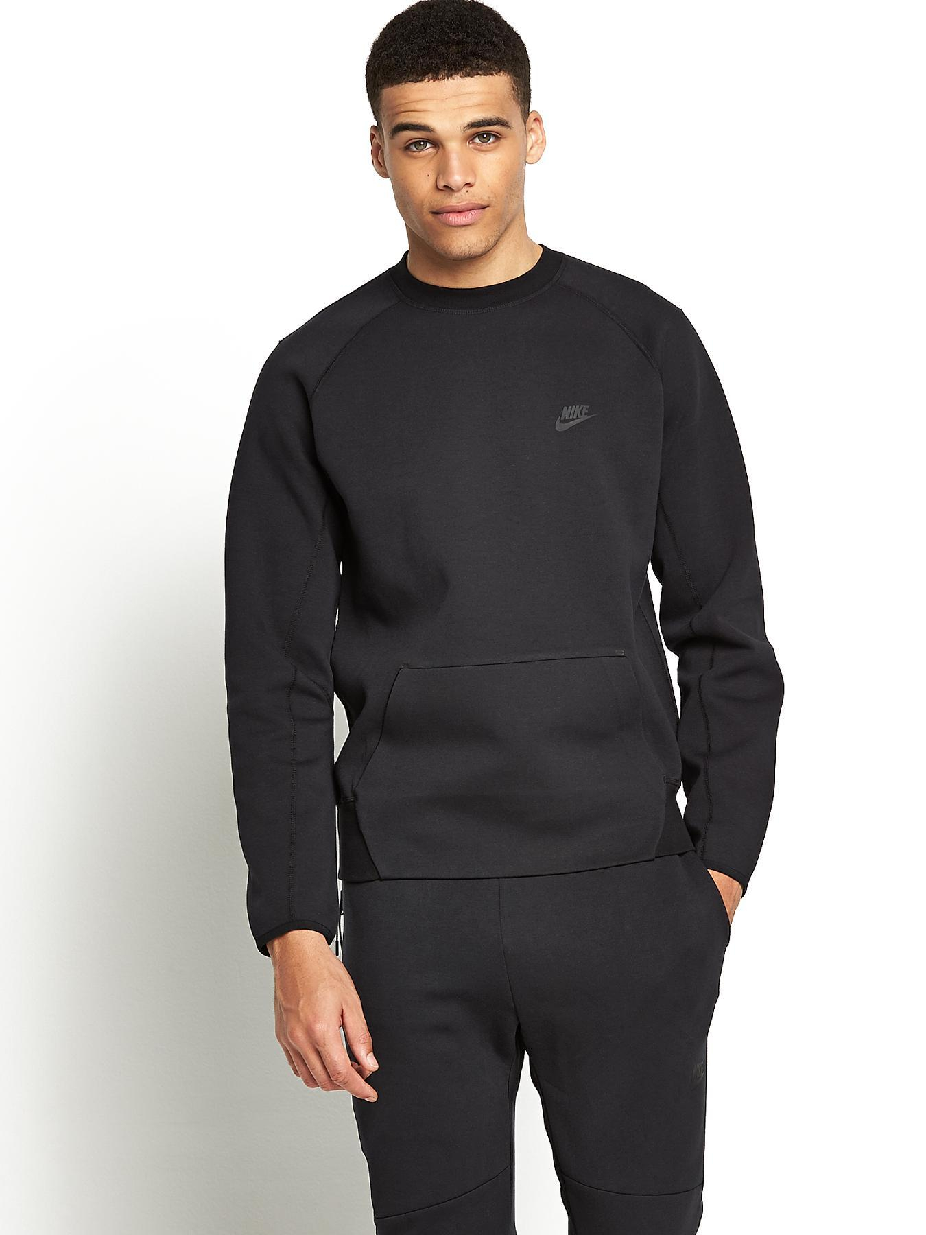 nike fleece crew