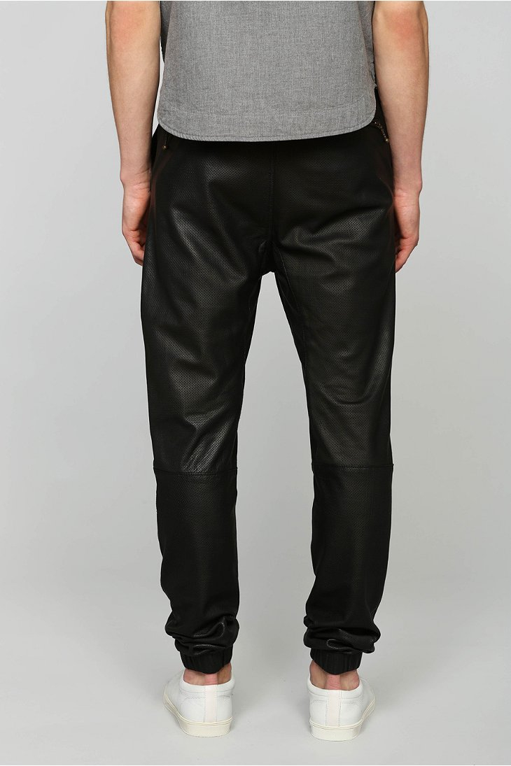 zanerobe black joggers