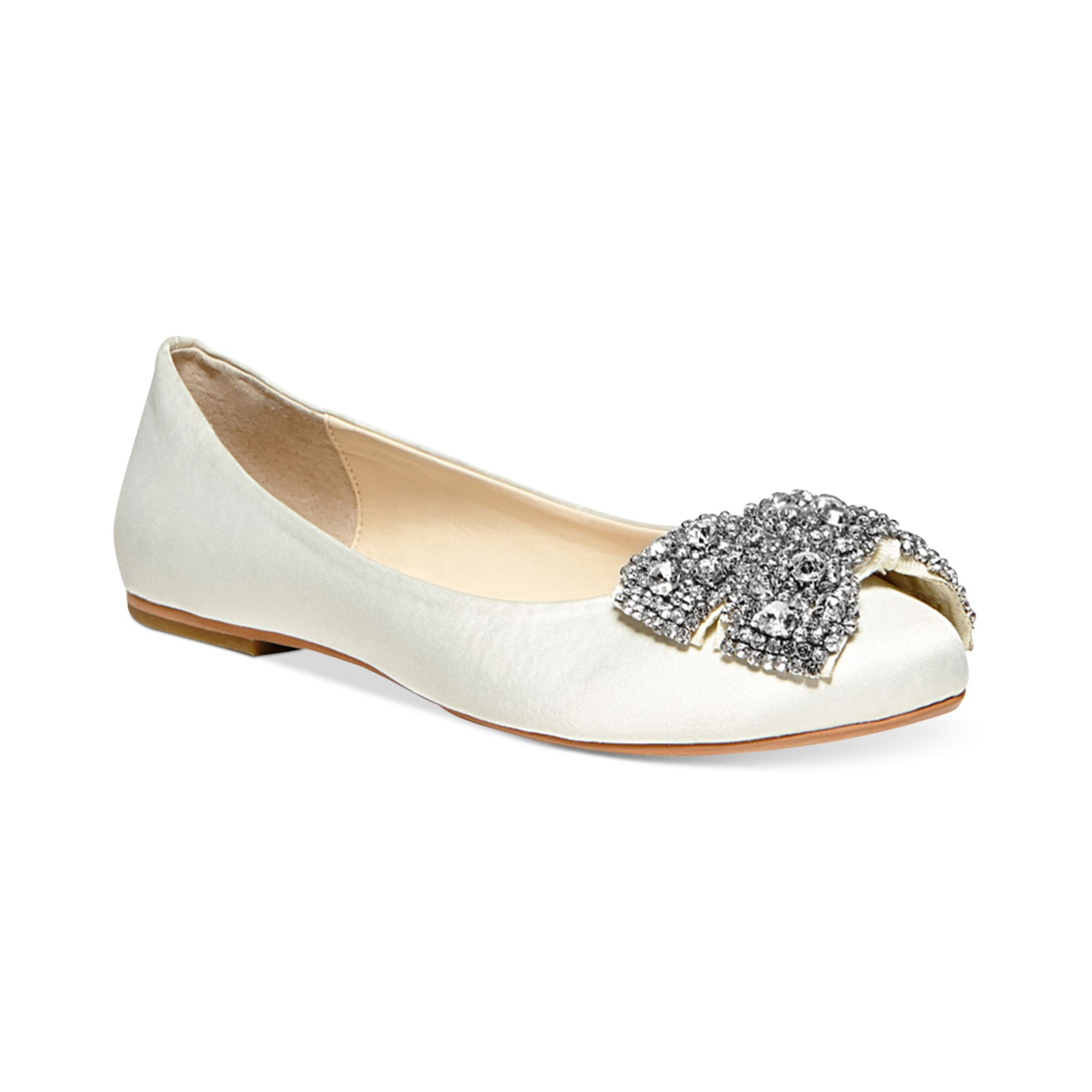 Betsey Johnson Blue By Ever Bow Ballet Flats in White - Lyst