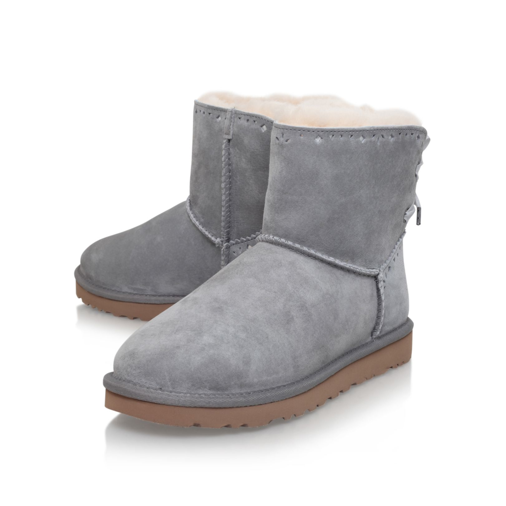 white uggs with fur white uggs with fur