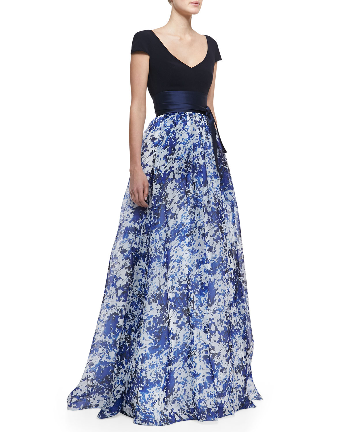 gown short sleeve