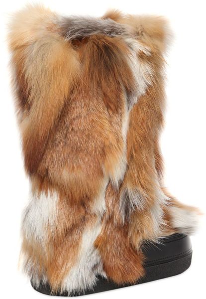 Chloé Fox Fur Snow Boots in Beige (NATURAL) | Lyst