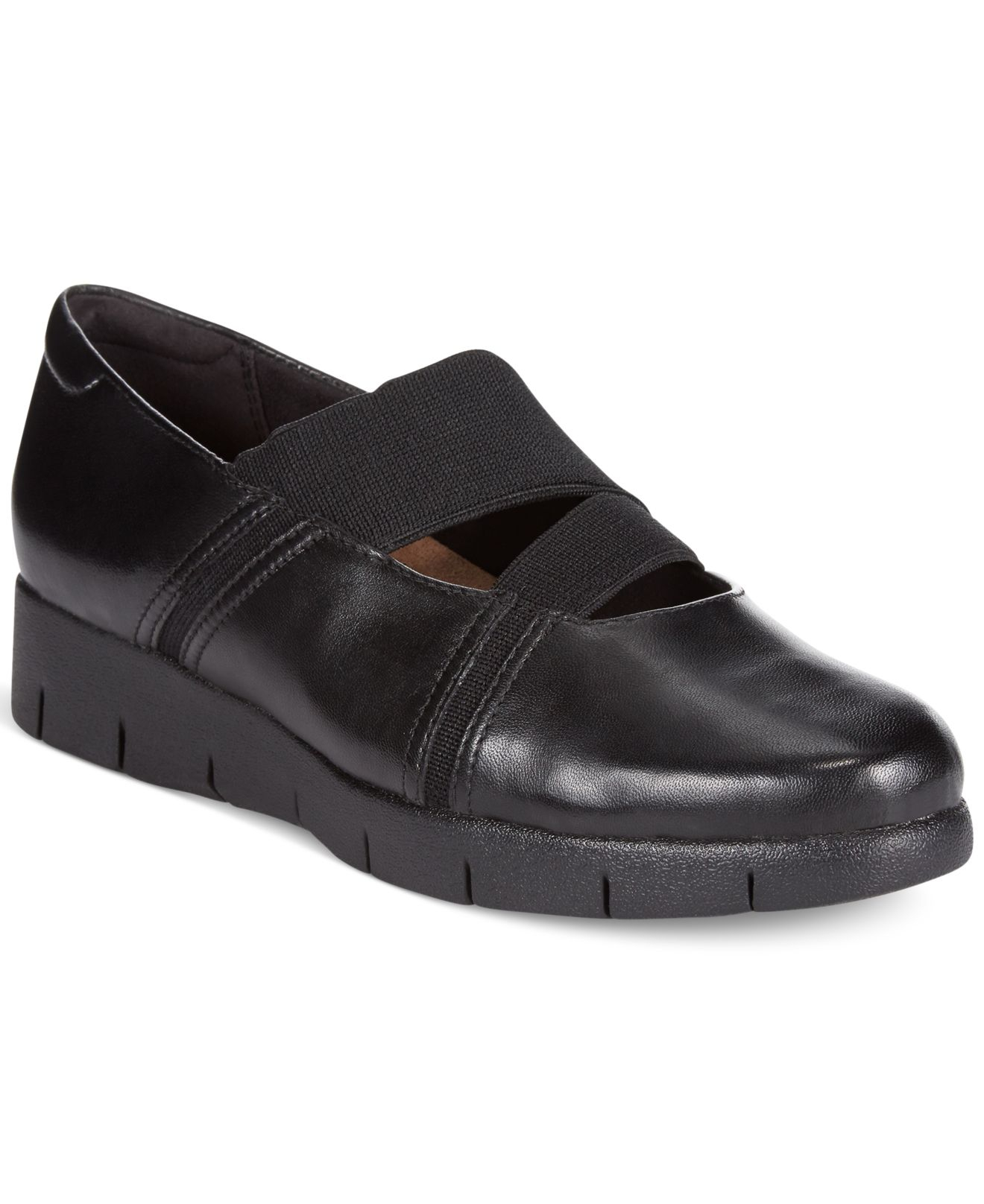 clarks women flat