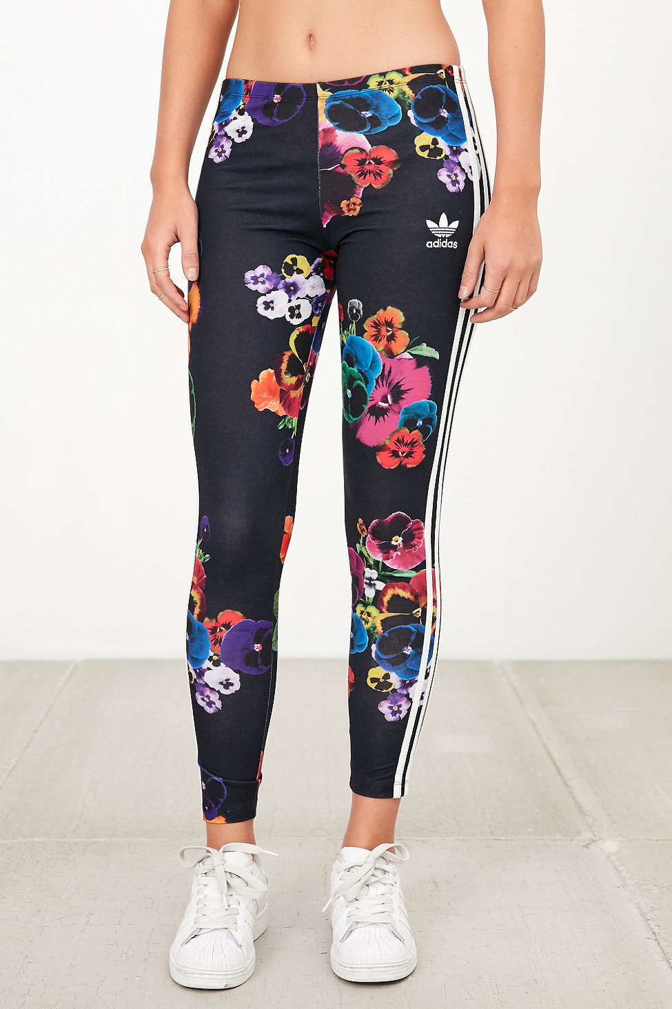 Adidas originals Originals Floral Print Legging in Black | Lyst