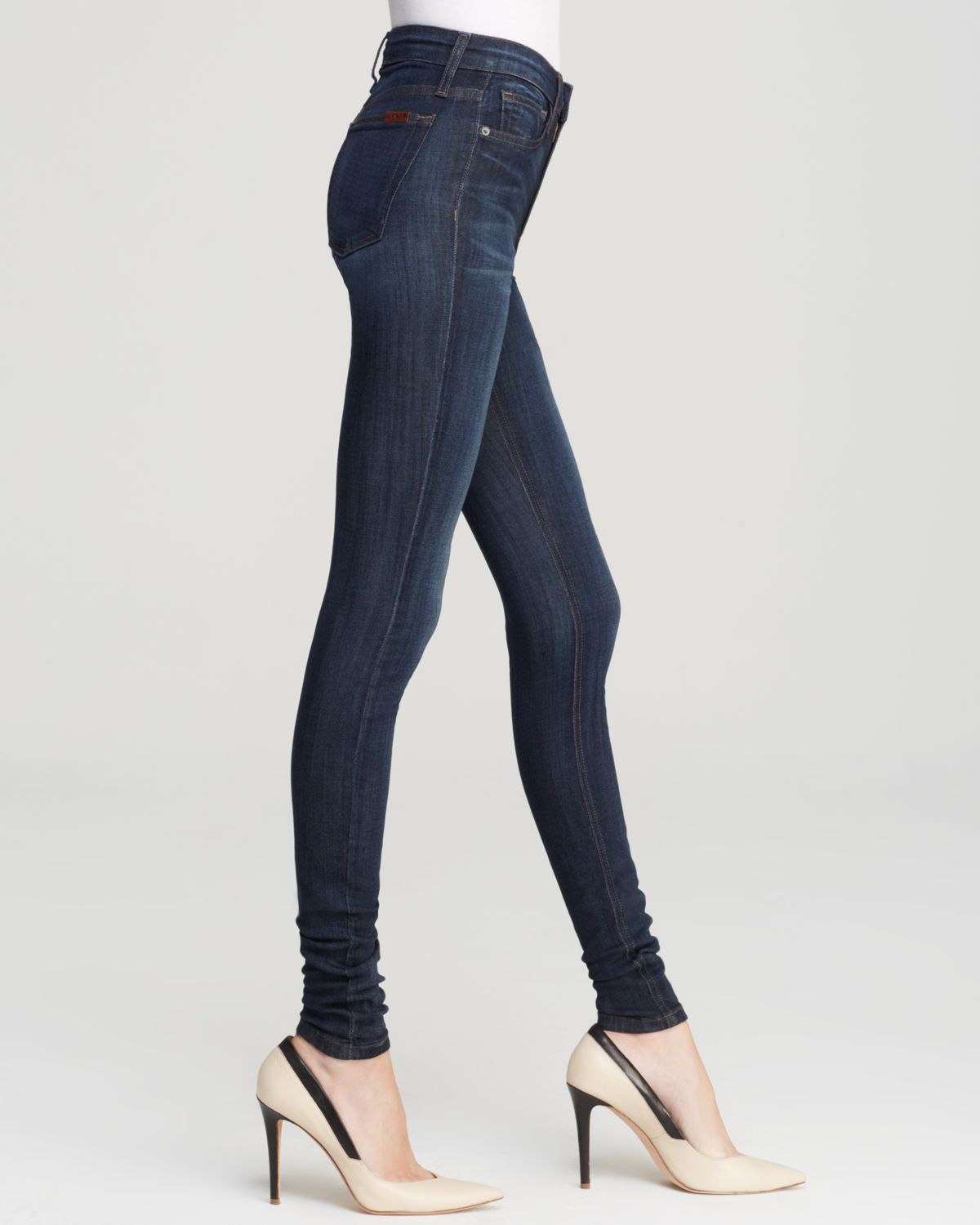 blue jeans high rise