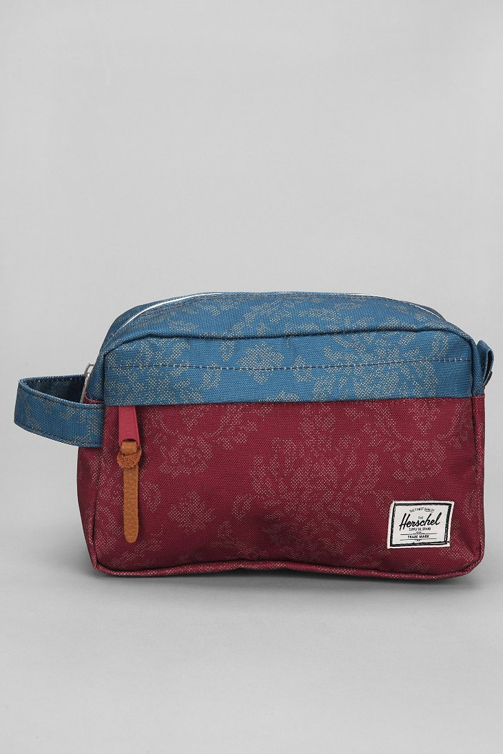 herschel dopp kit amazon